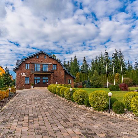 Biala Koszula Hotel Тлен Екстериор снимка